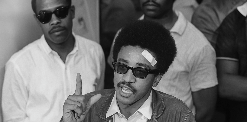 A Revolutionary Voice Falls Silent, but Questions About His Conviction Grow Louder