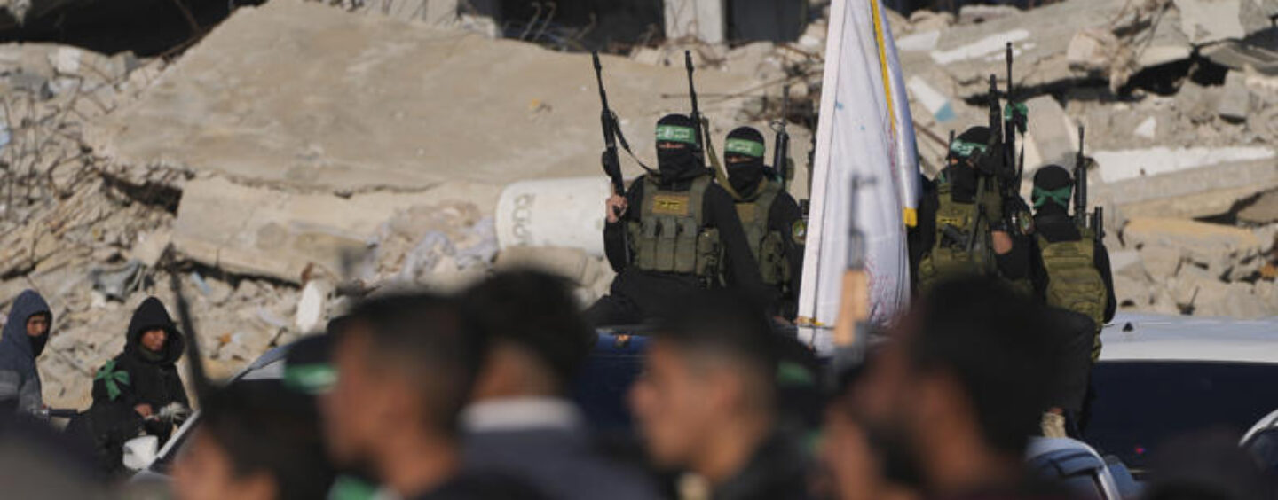 Hamas Contradicts Trump Envoy as Gaza Ceasefire Talks Stall