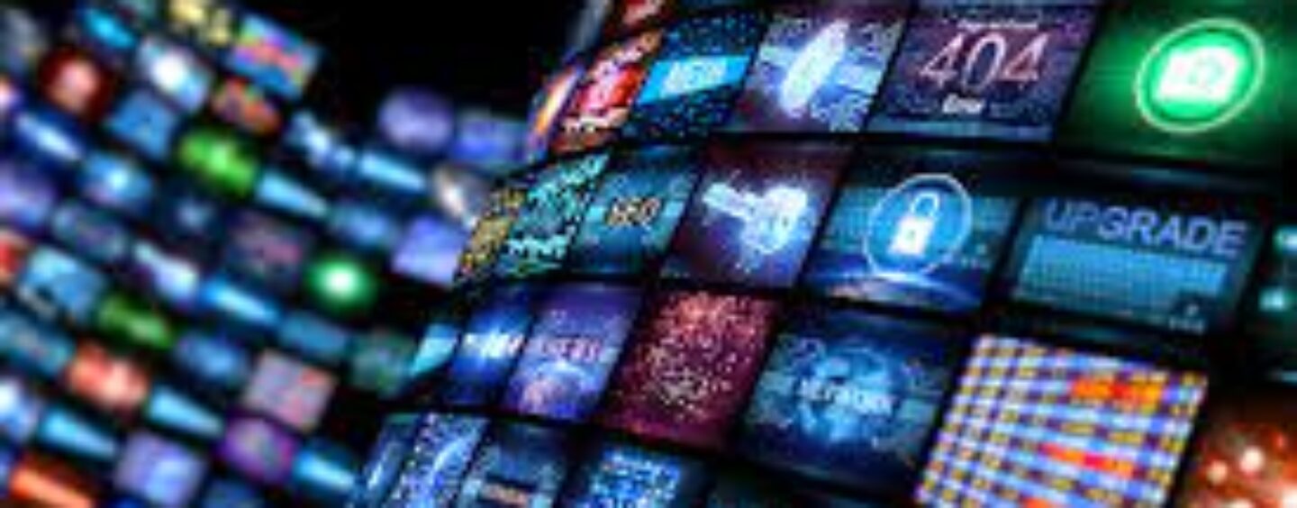 News Readers Abandoning Facebook, Twitter in ‘Back to the Future’ Moment for Media Publishers