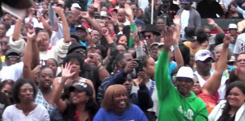 Voter Registration the Star at L.A. Sentinel’s Taste of Soul