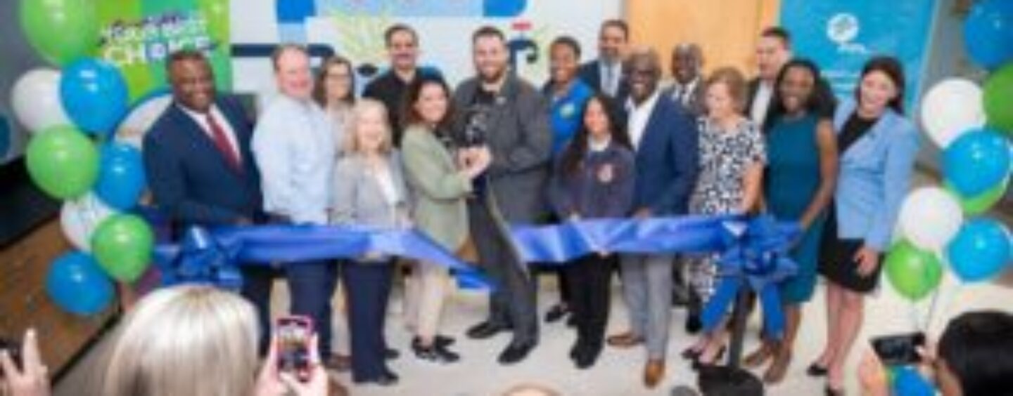 Local School Classroom Transformed into Innovative STEM Lab