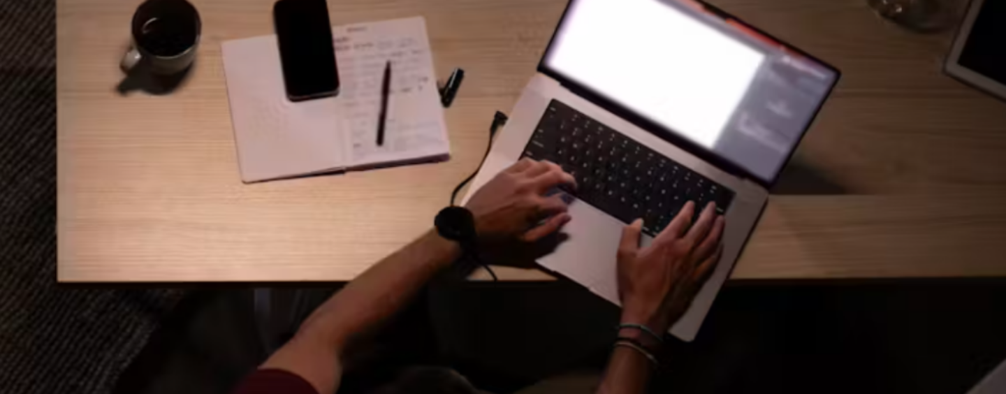 Responding to Work Emails After Hours Contributes to Burnout, Hostility