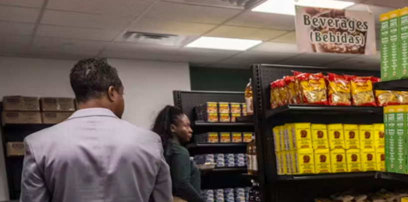 Grocery Stores That Donate Expiring Food − Instead of Price Discounting or Discarding − Make Higher Profits