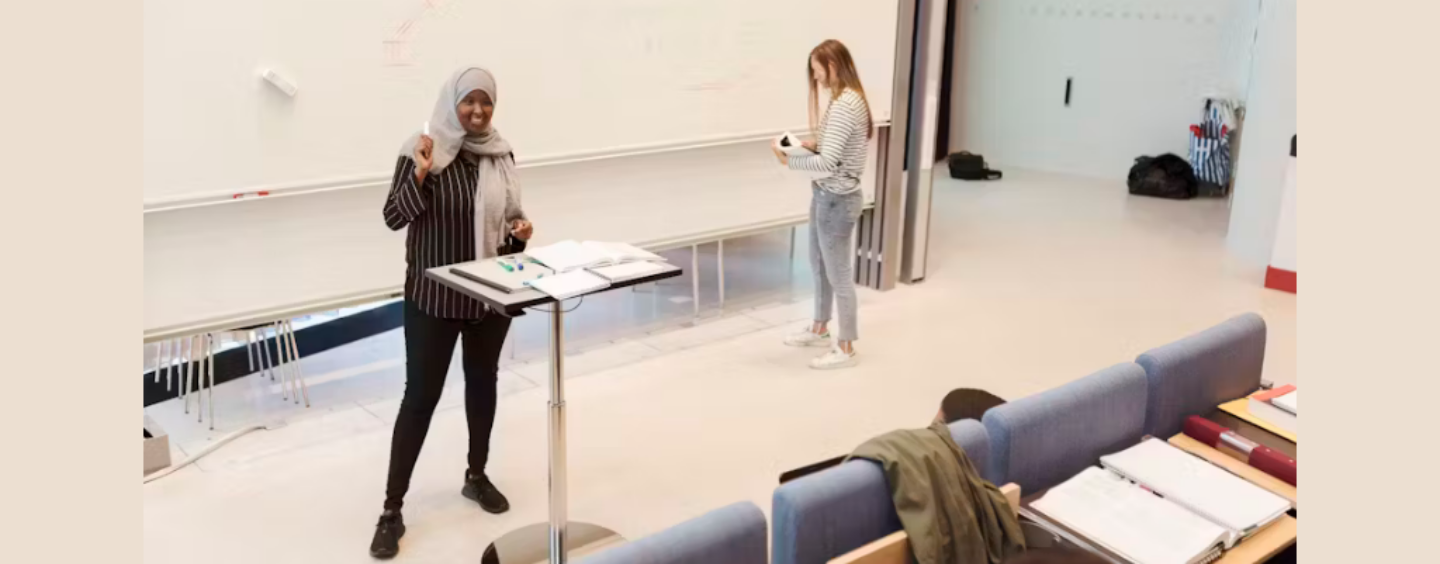 Anthropology Students Present Their Research in Poetry, Plays and Op-Eds in This Course