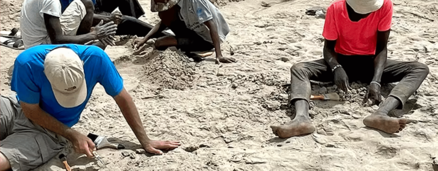 Fossilized Footprints Reveal 2 Extinct Hominin Species Living Side by Side 1.5 Million Years Ago