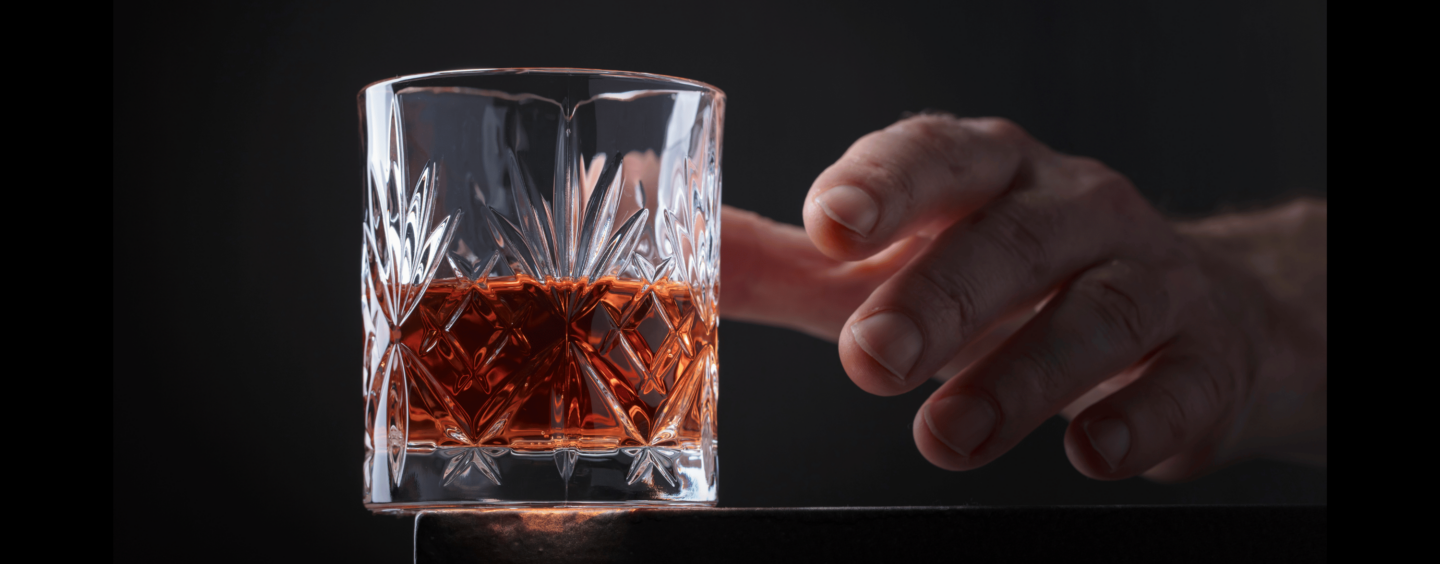 Surgeon General Warns Alcohol Consumption Increases Cancer Risk, Urges New Warning Labels