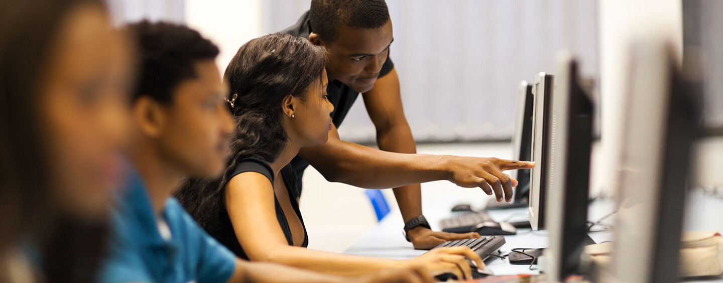 California Students to Receive Media Literacy Classes Under New Law